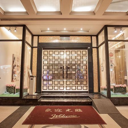 Mila Hotel Taichung Luaran gambar