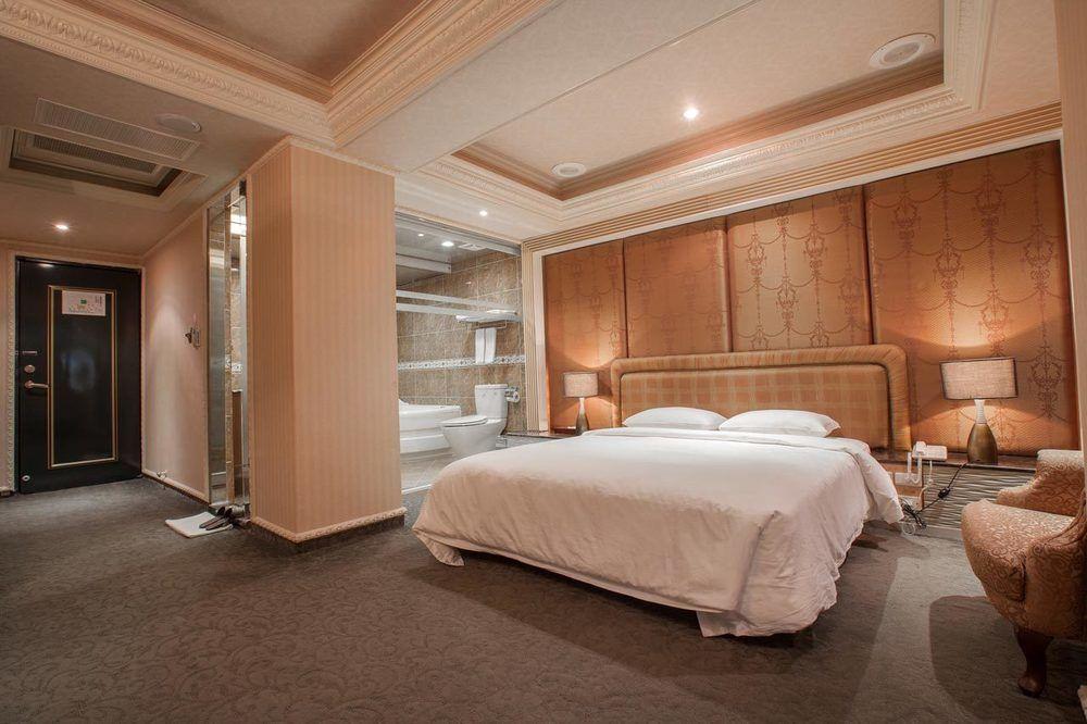 Mila Hotel Taichung Luaran gambar