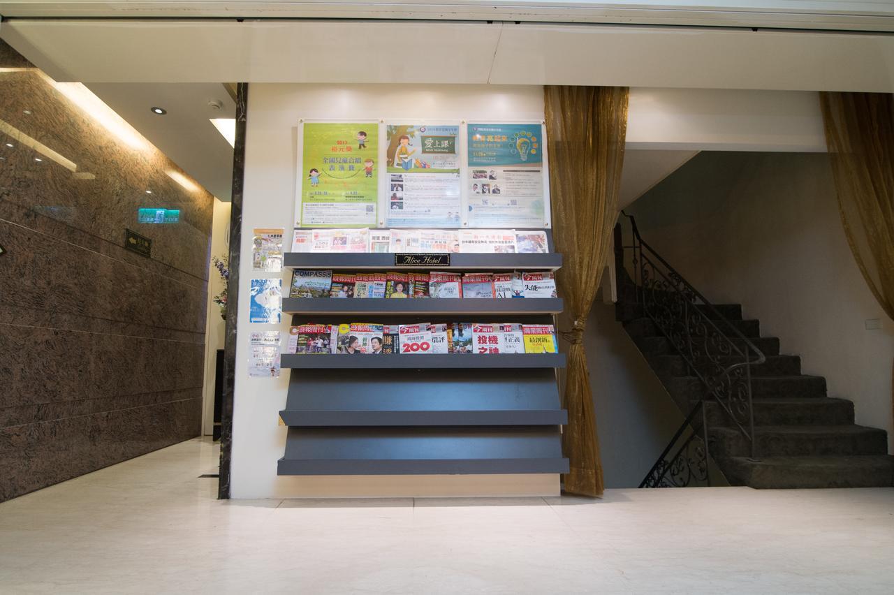 Mila Hotel Taichung Luaran gambar